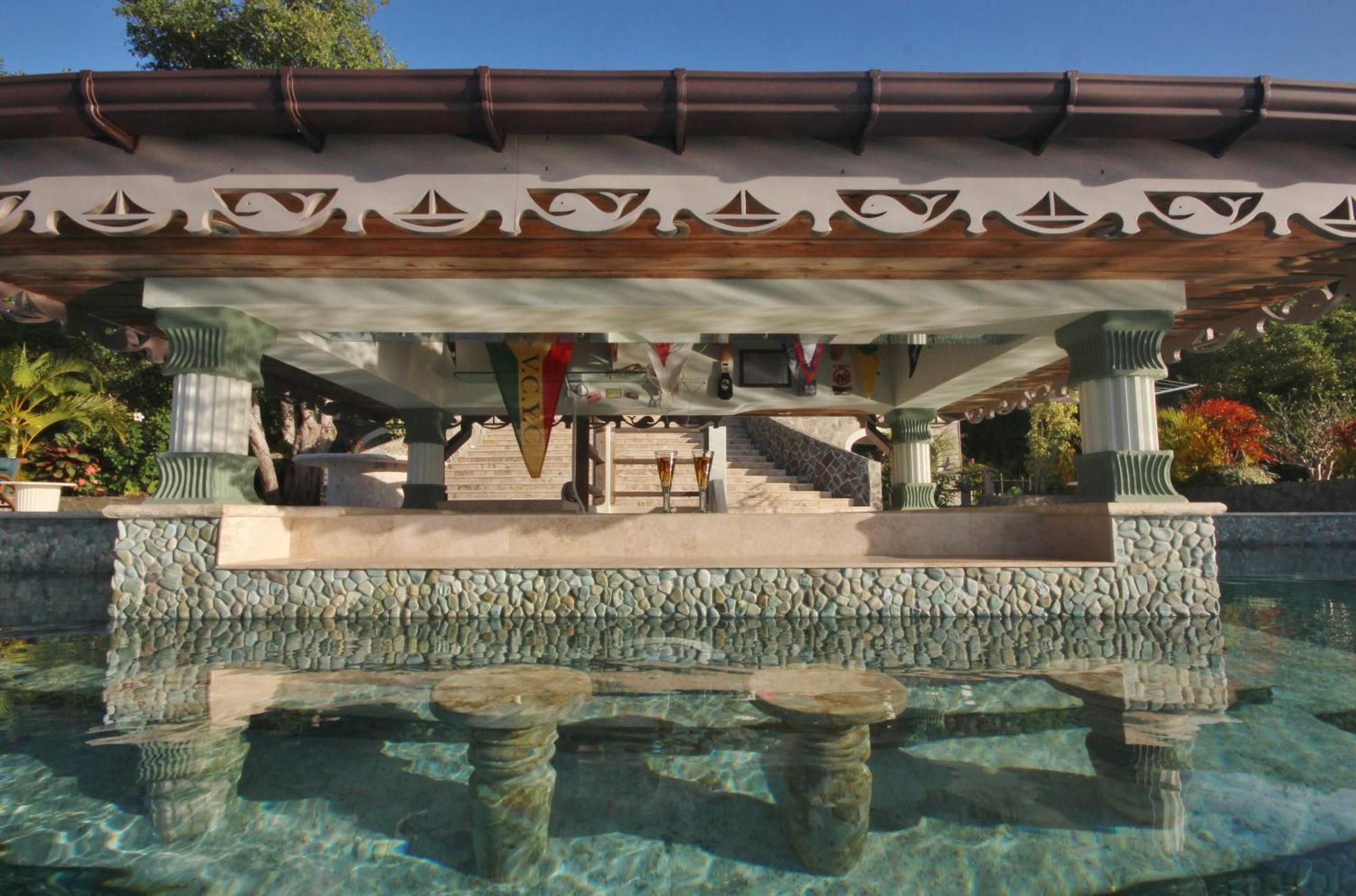 Tropical Hideaway Hotel Port Elizabeth Exterior photo