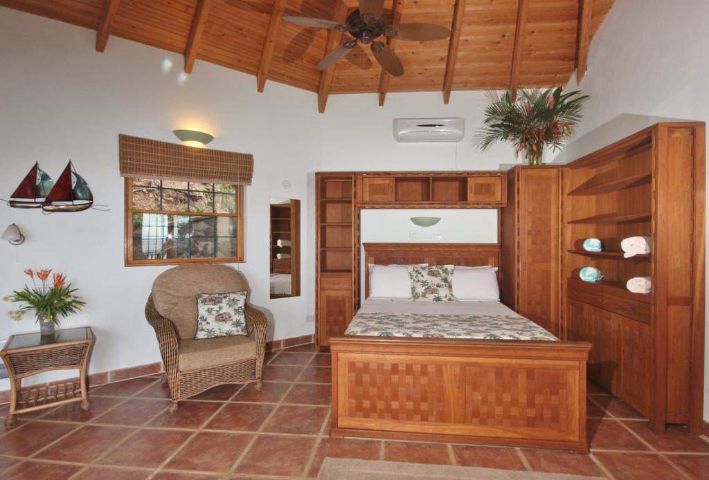 Tropical Hideaway Hotel Port Elizabeth Exterior photo